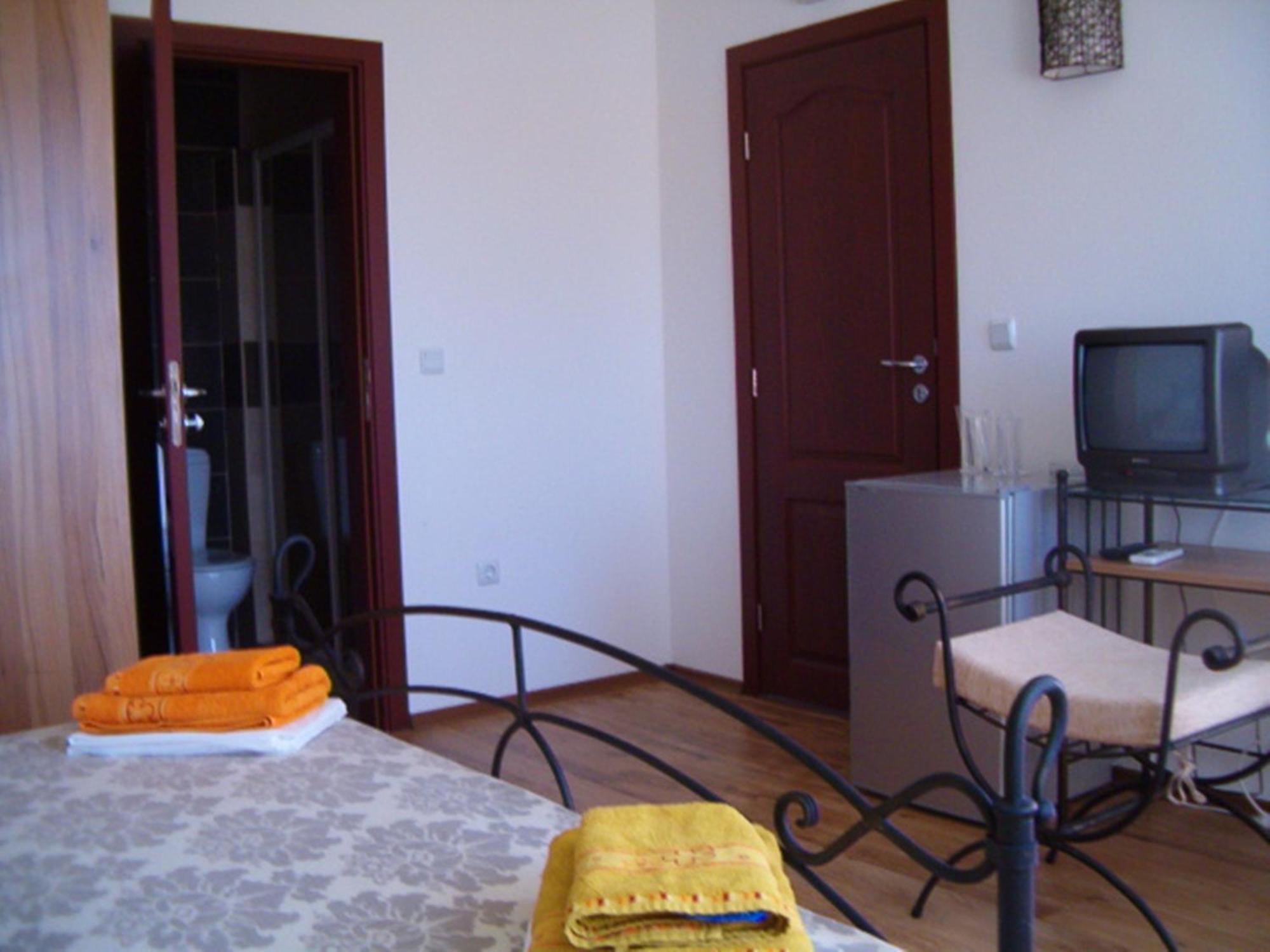 Family Hotel Bellehouse Черноморец Стая снимка