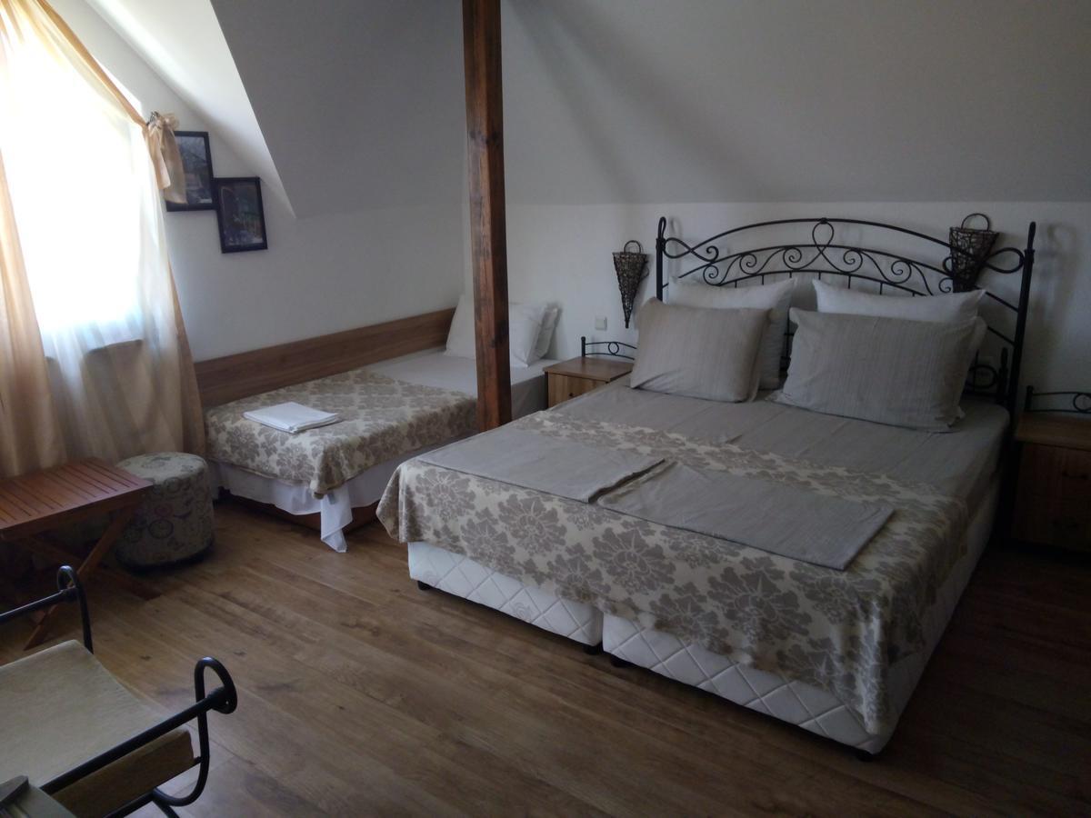 Family Hotel Bellehouse Черноморец Екстериор снимка